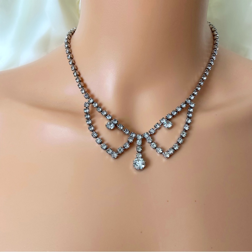 Vintage 80s silver rhinestone necklace glam choker